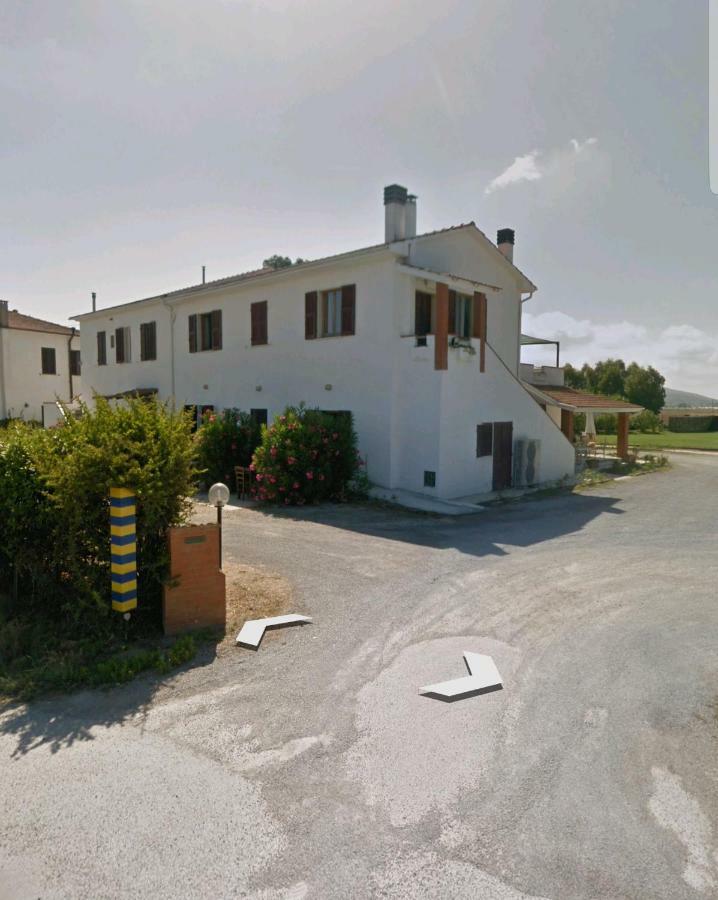 Hotel Dory Albinia Eksteriør bilde